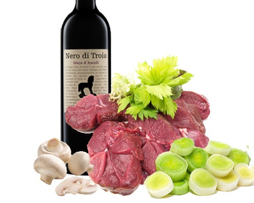 Civet de daim mariné: vin rouge, champignon, poireaux, 